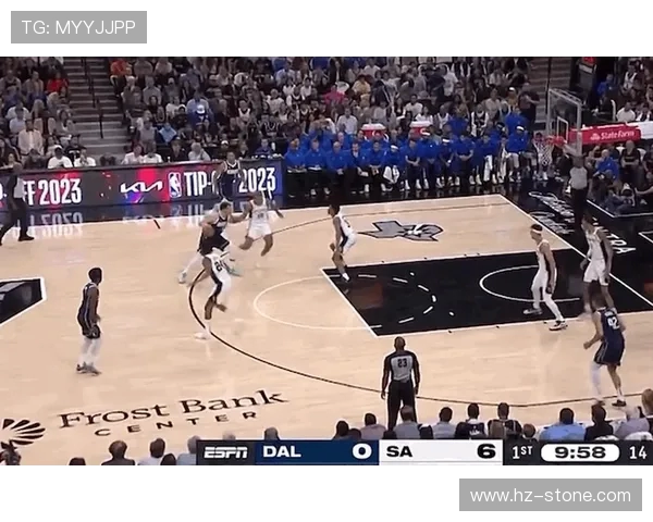 独行侠与马刺精彩对决重播回顾赛场瞬间与精彩时刻分析