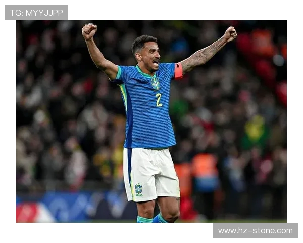 达尼洛在足球场上的精彩表现与未来发展潜力分析